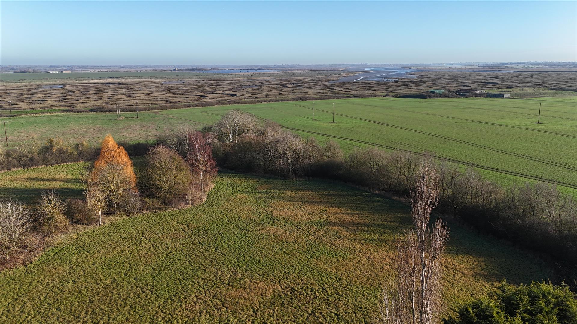 dji_fly_20251213_110956_0550_1765630402846_photo.J